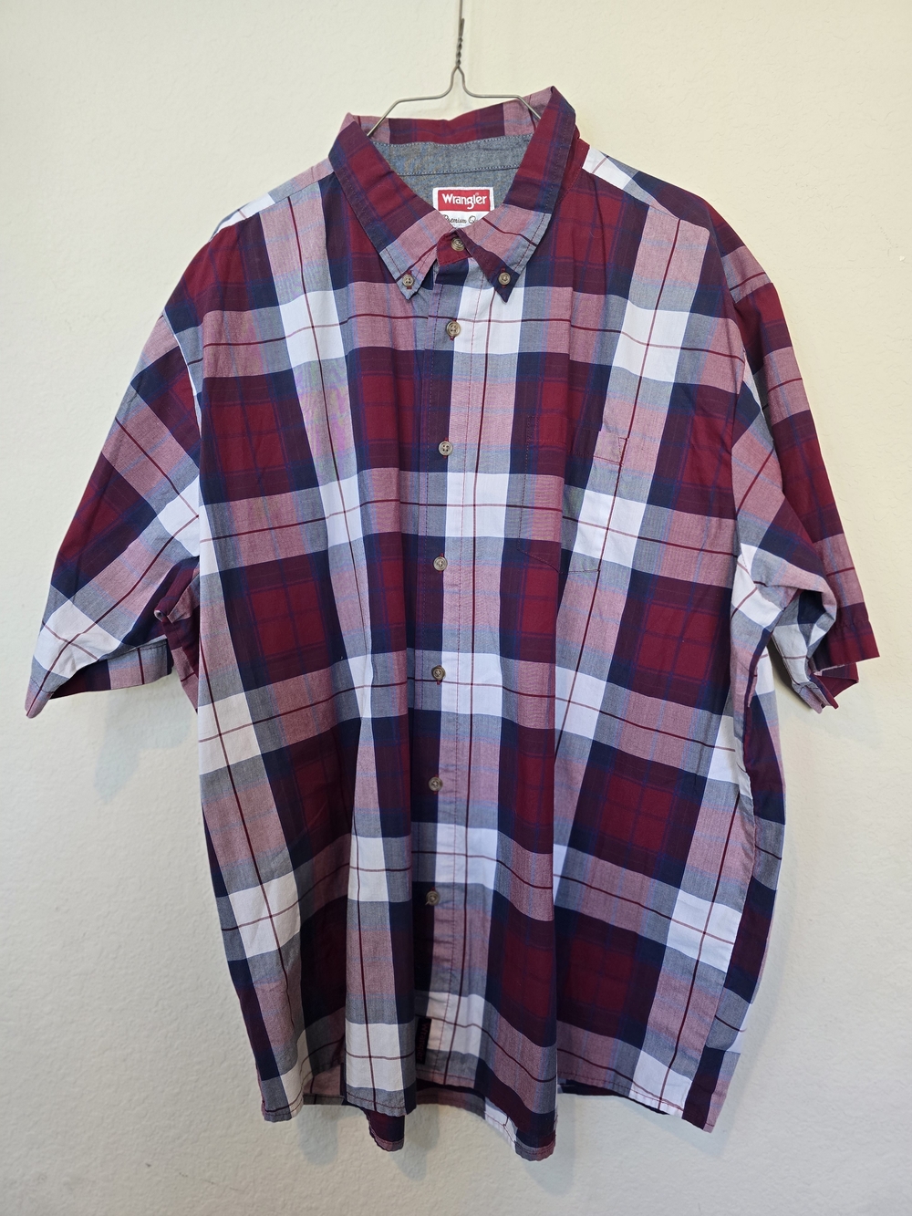 Wrangler Burgundy and Navy Plaid Short Sleeve Button-Down Shirt Sz 2XL